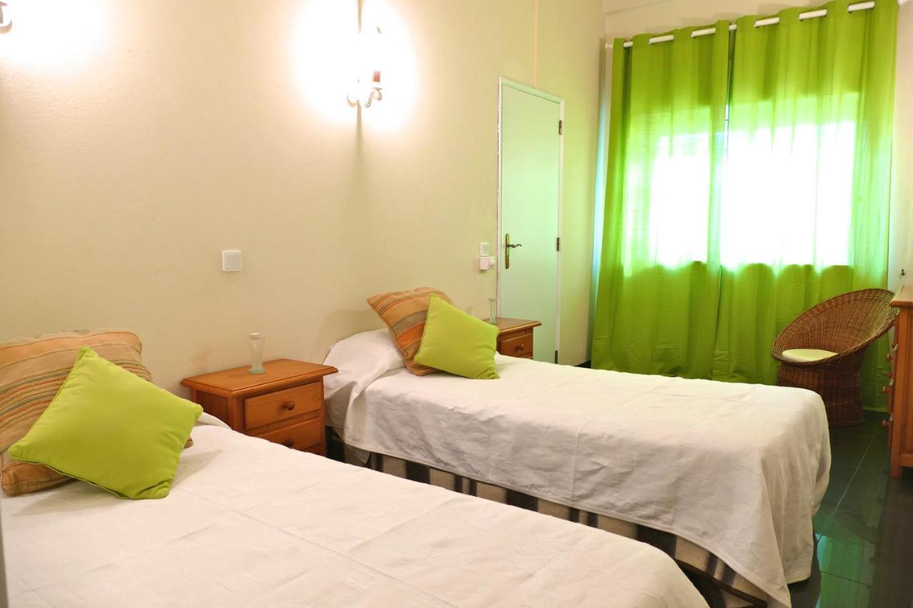 Apartamentos Barracuda District de District de Faro Chambre photo